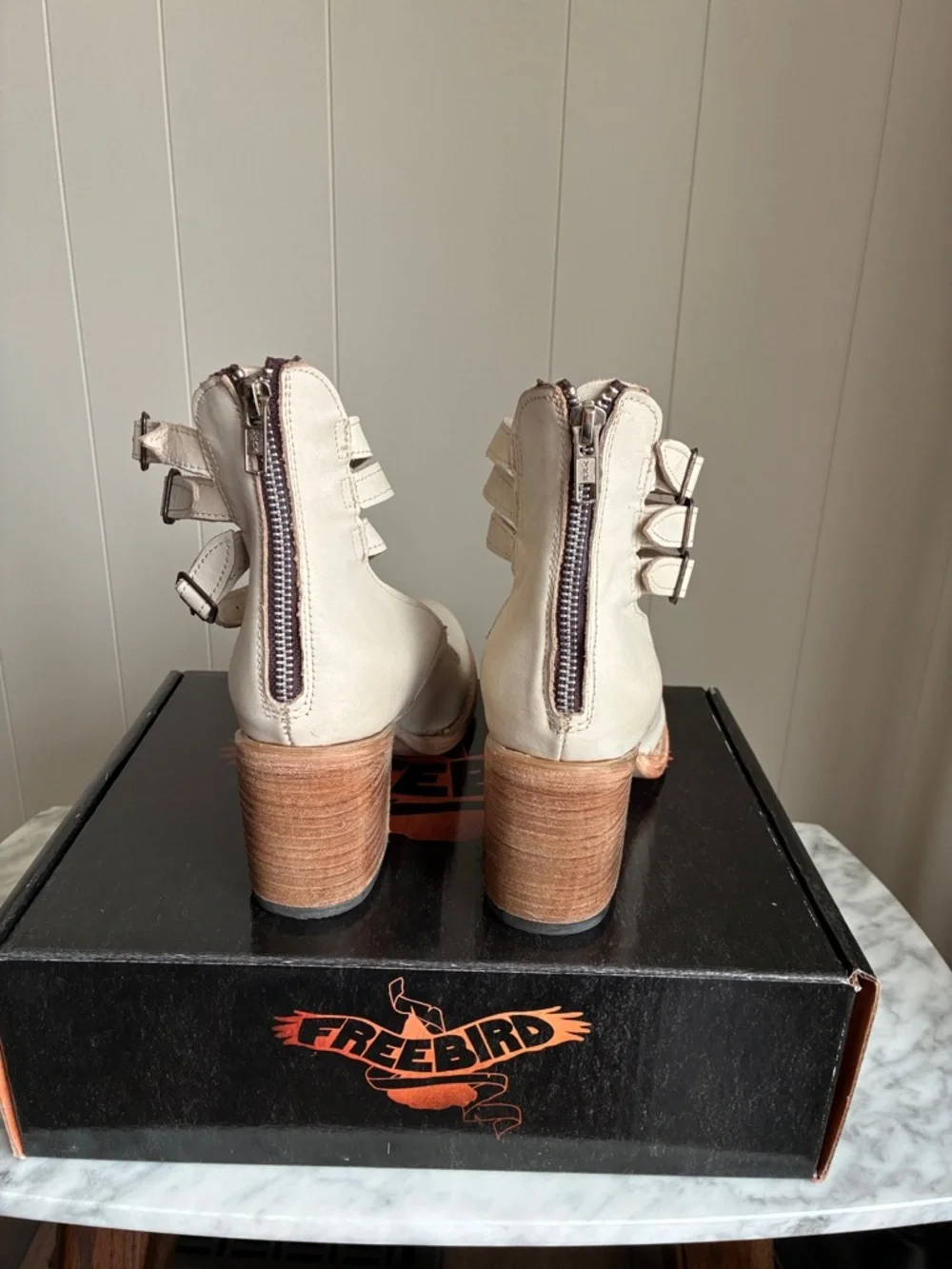 Freebird Randi - Picture 3 of 6